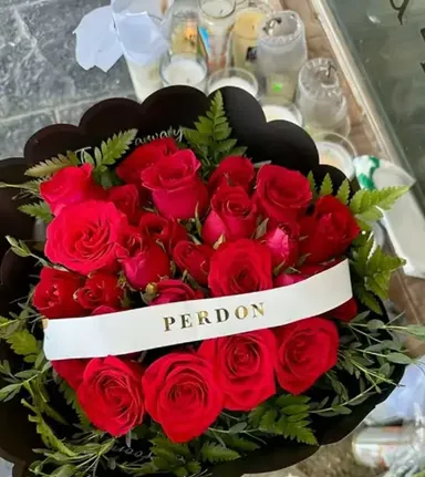 RAMO DE FLORES