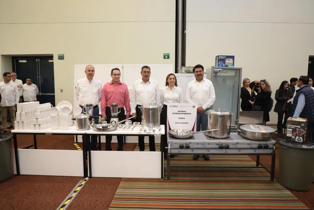 BOLETÍN_SEDIF_NO._46_-_ENTREGA_DE_APARATOS_REHABILITATORIOS_Y_REEQUIPAMIENTO_A_SMDIF_(2)