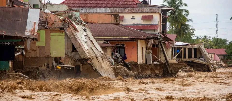 inundaciones indonesia