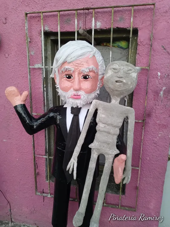 PIÑATA