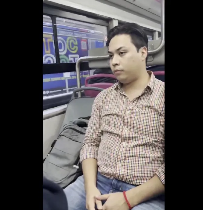 joven transporte