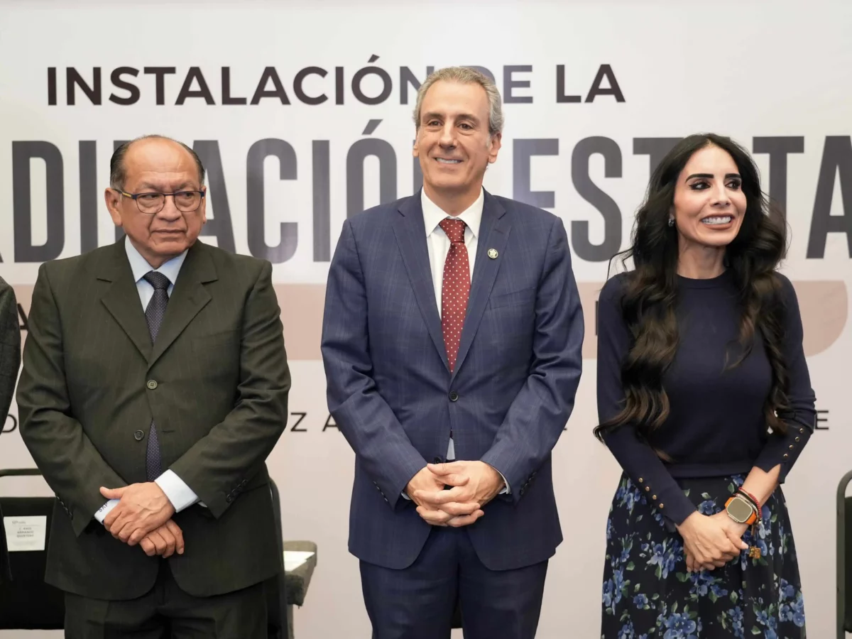 Rinde-protesta-Pepe-Chedraui-como-coordinador-de-Aalmac-en-Puebla-1200x900