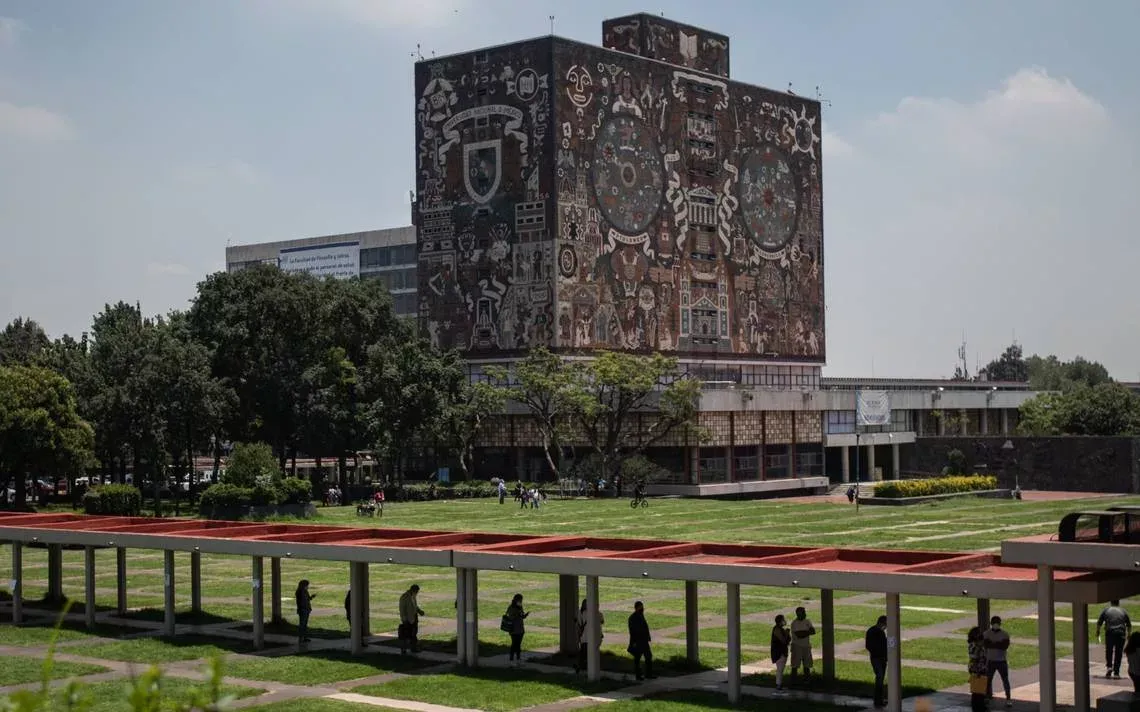 UNAM