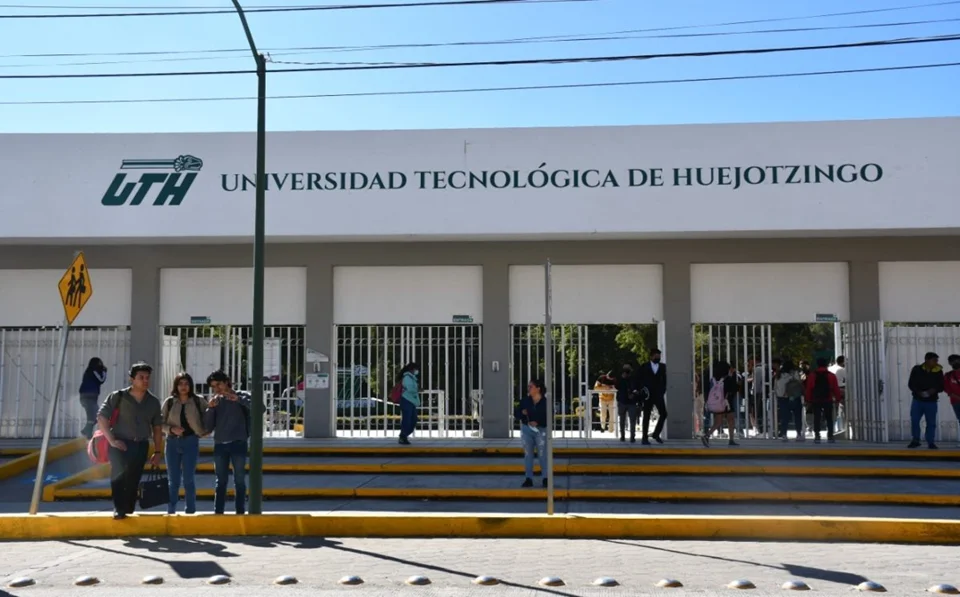 UNIVERSIDAD DE PUEBLA