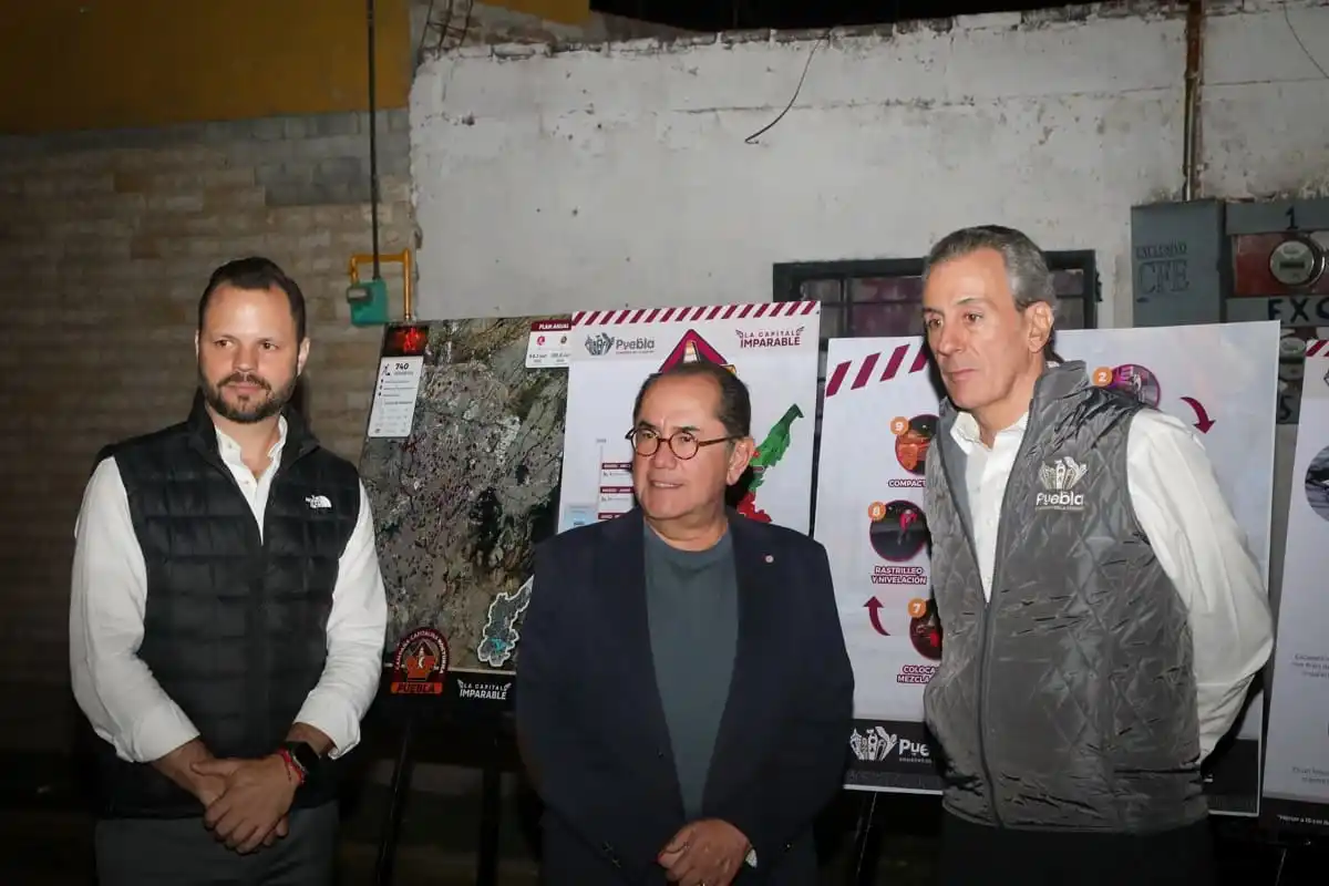 pepe-chedraui-Campana-Capitalina-Nocturna-Bacheando-Puebla-1