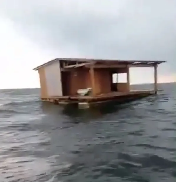 restaurante flotante